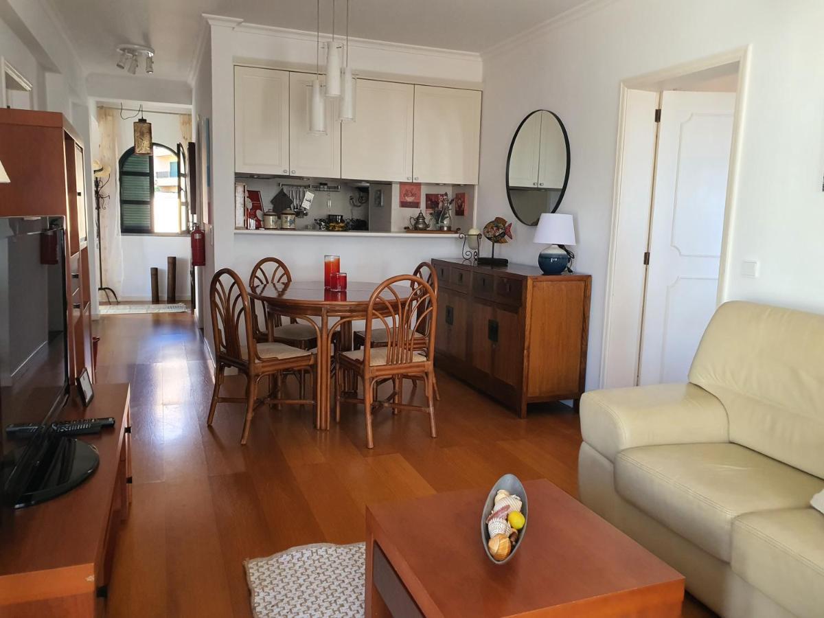 Luzia'S Apartment - 2 Bedroom Apartment Sleeps 4 Funchal  Extérieur photo